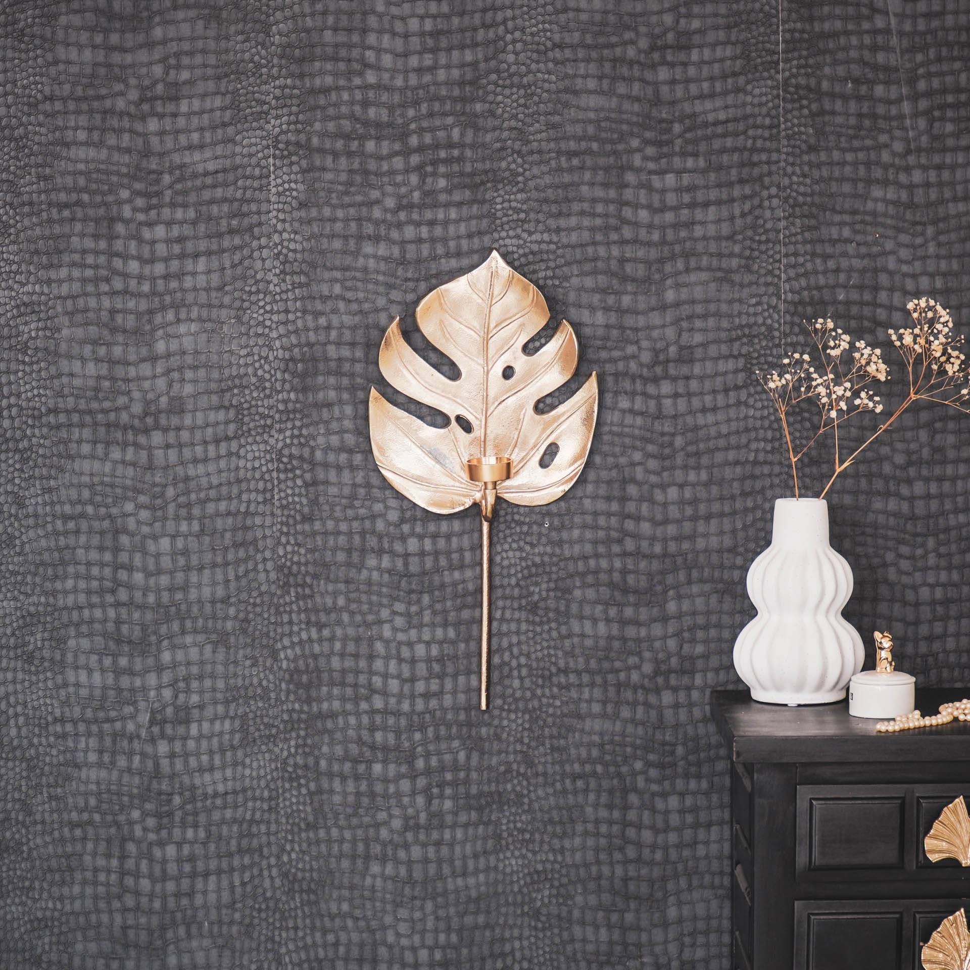 HV Monstera blad kandelaar goud (23x8x47cm)