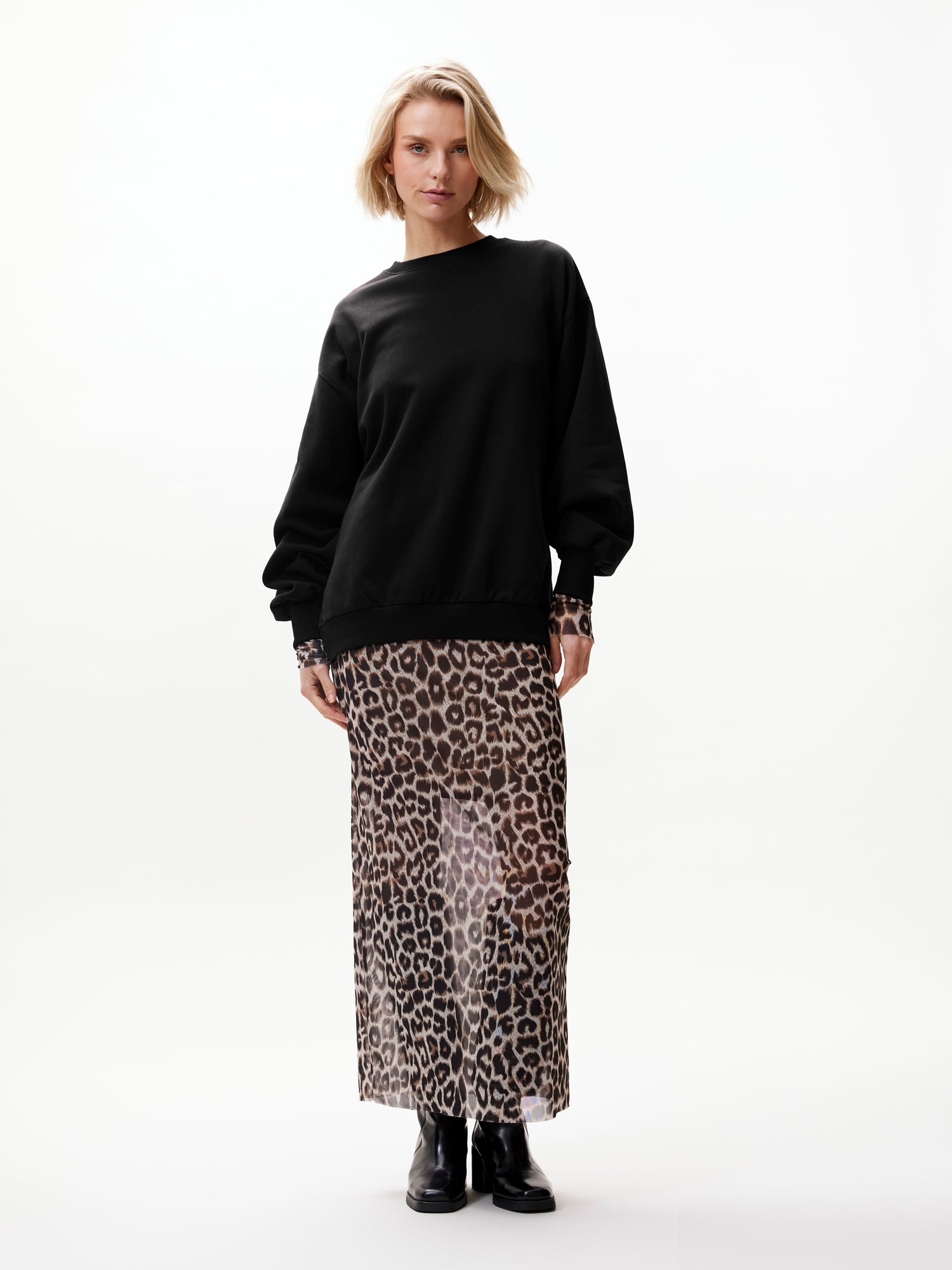 Relaxed sweater Zwart