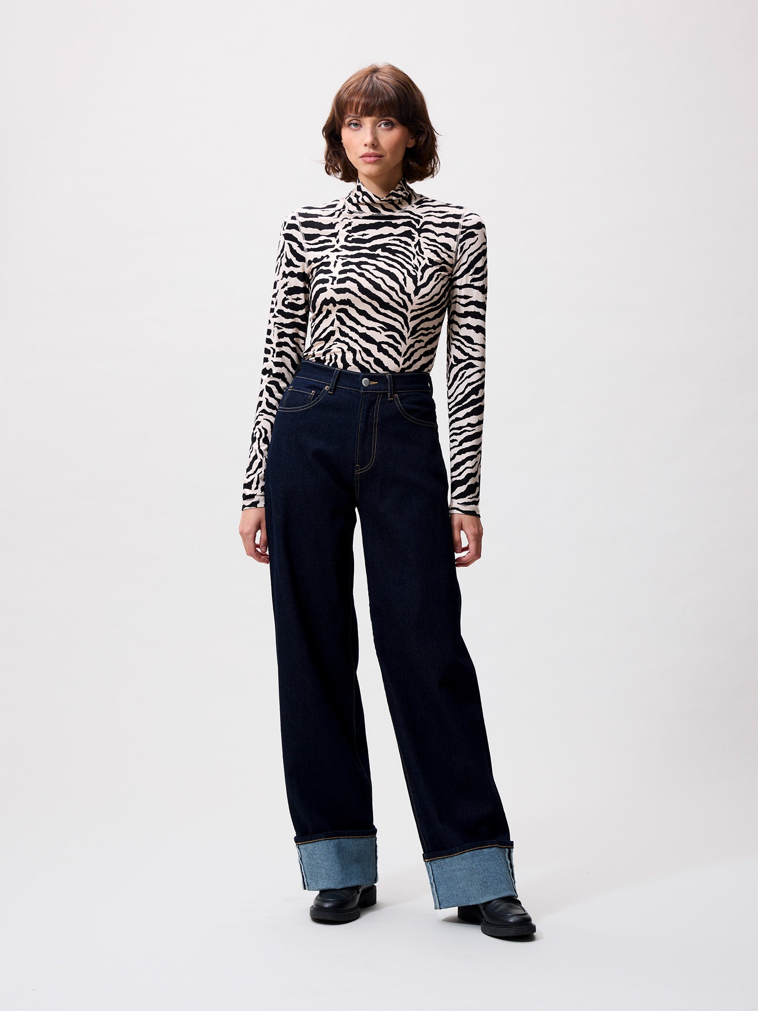 Loose fit jeans met omslag donkerblauw