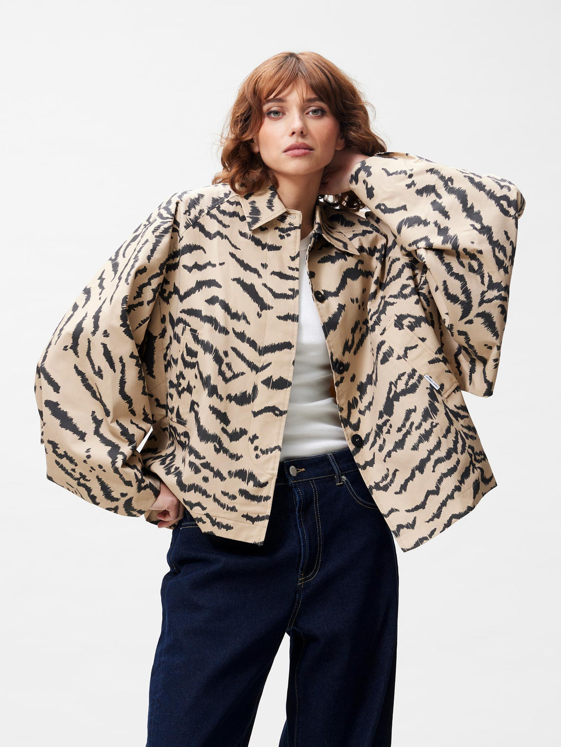 Tiger cape jacket Incense