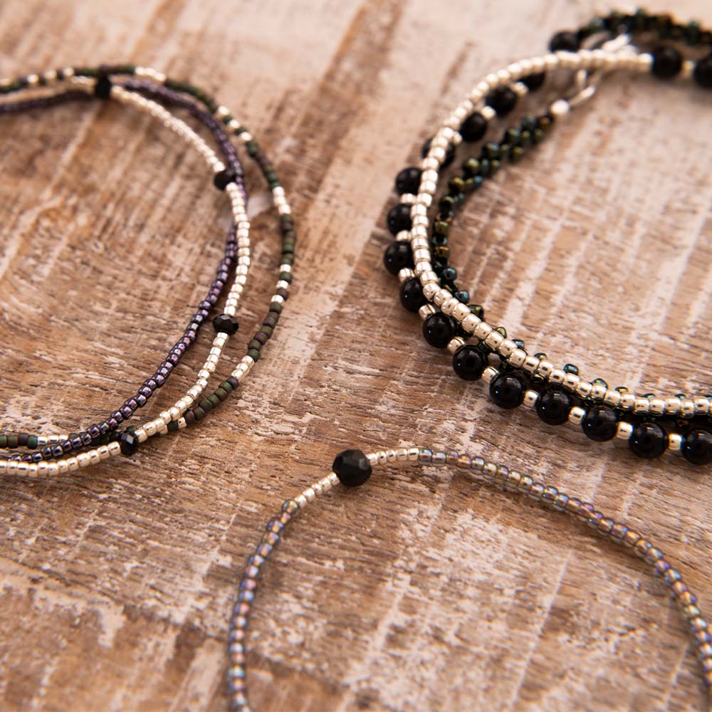 Geliefd Zwart Onyx Zilverkleurig Armband