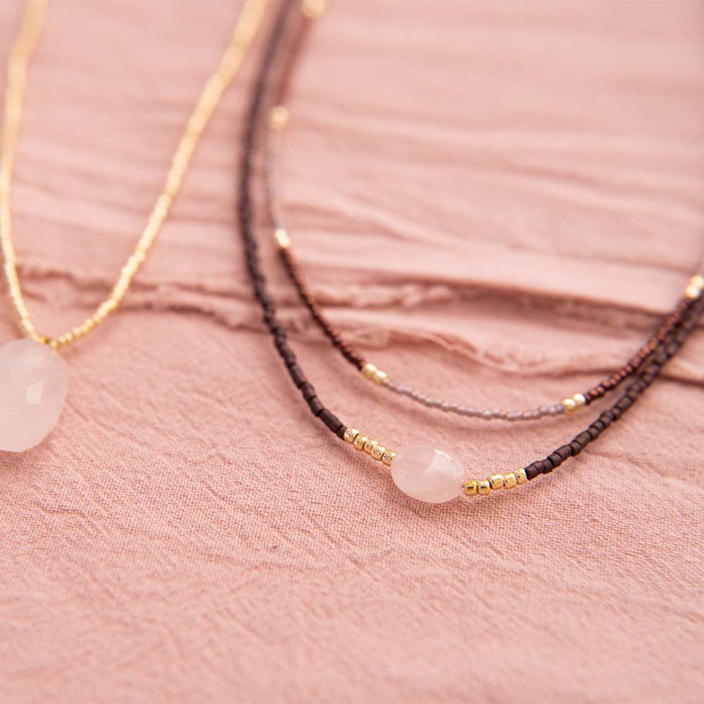 Devotion Rozenkwarts Goudkleurige Ketting