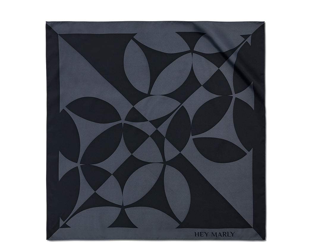 Silky Star – Logo-Print – Zwart-antraciet