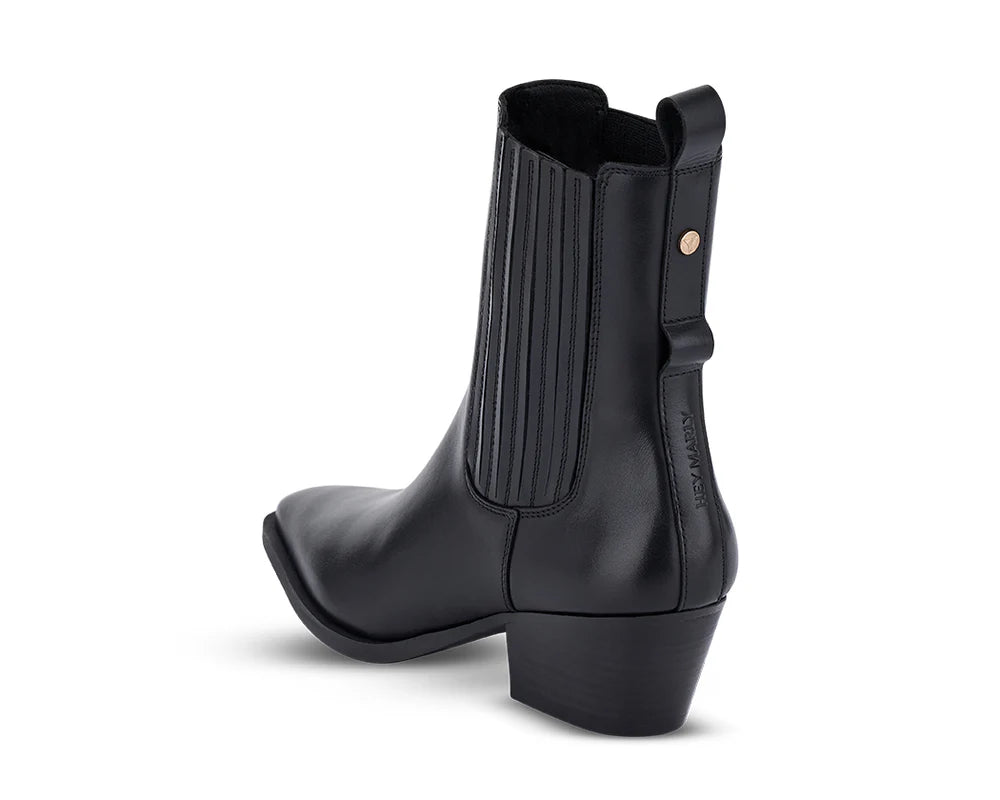 Western Chic High Black