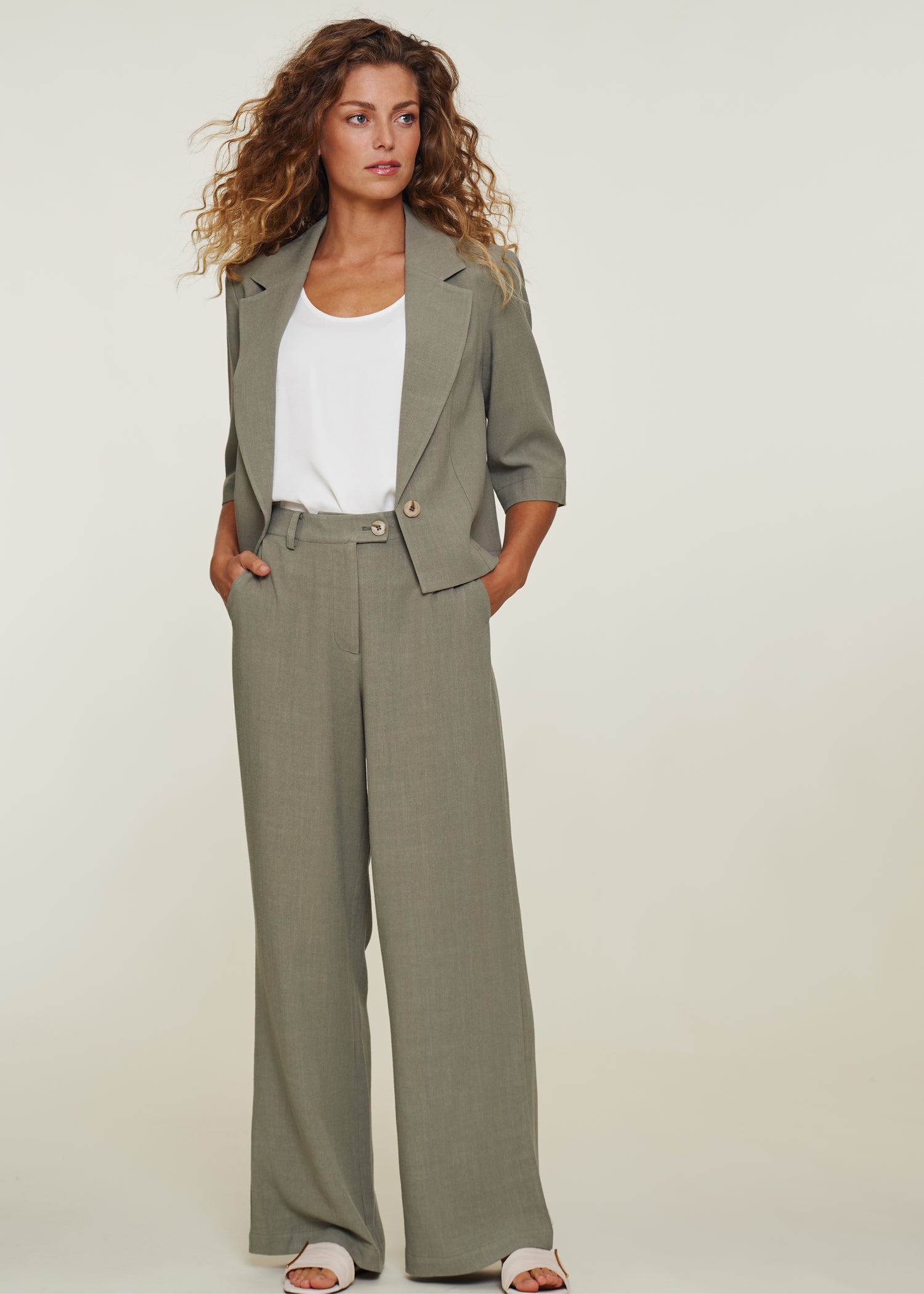 Pants Adra Khaki James