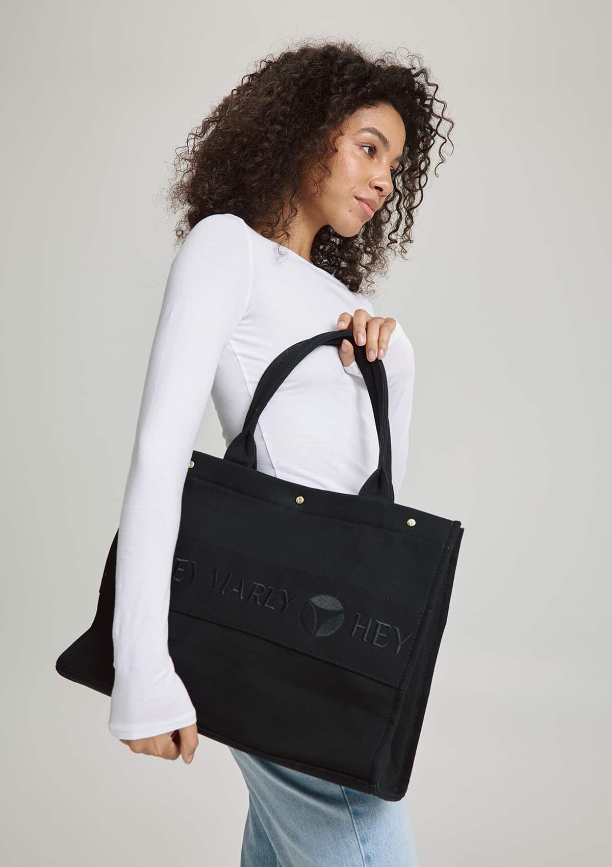 Signature Bag Black