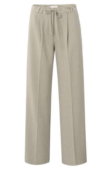 Nadelstreifenhose mit weitem Bein Humus Beige