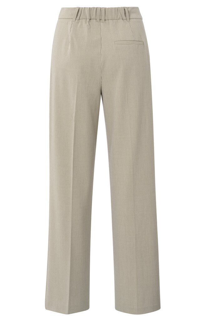 Nadelstreifenhose mit weitem Bein Humus Beige