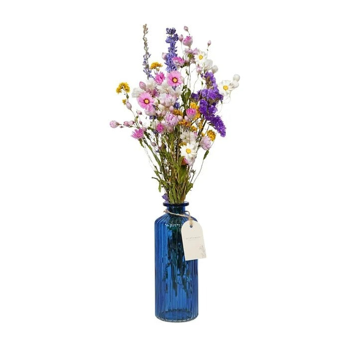 Gedroogde bloemen in vaas