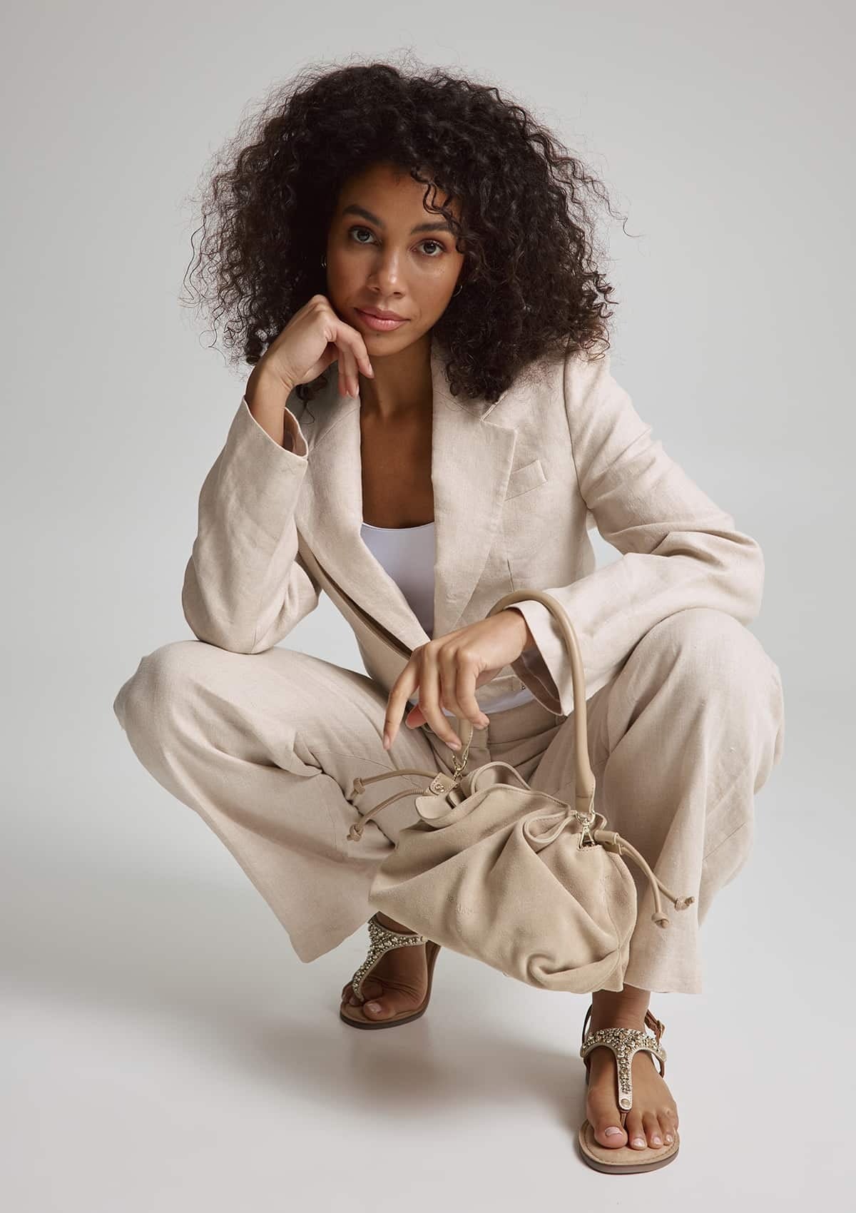 Cool Companion Suede S - Zand
